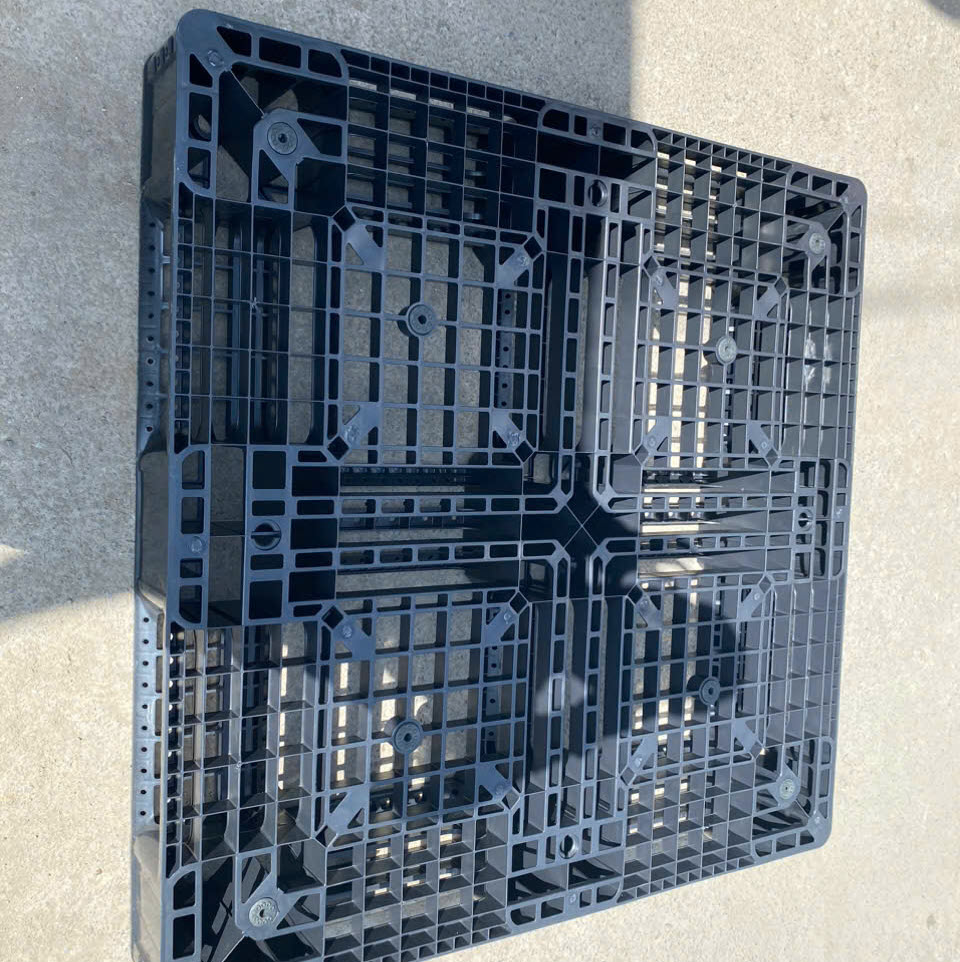 Pallet nhựa 1100x1100 MM